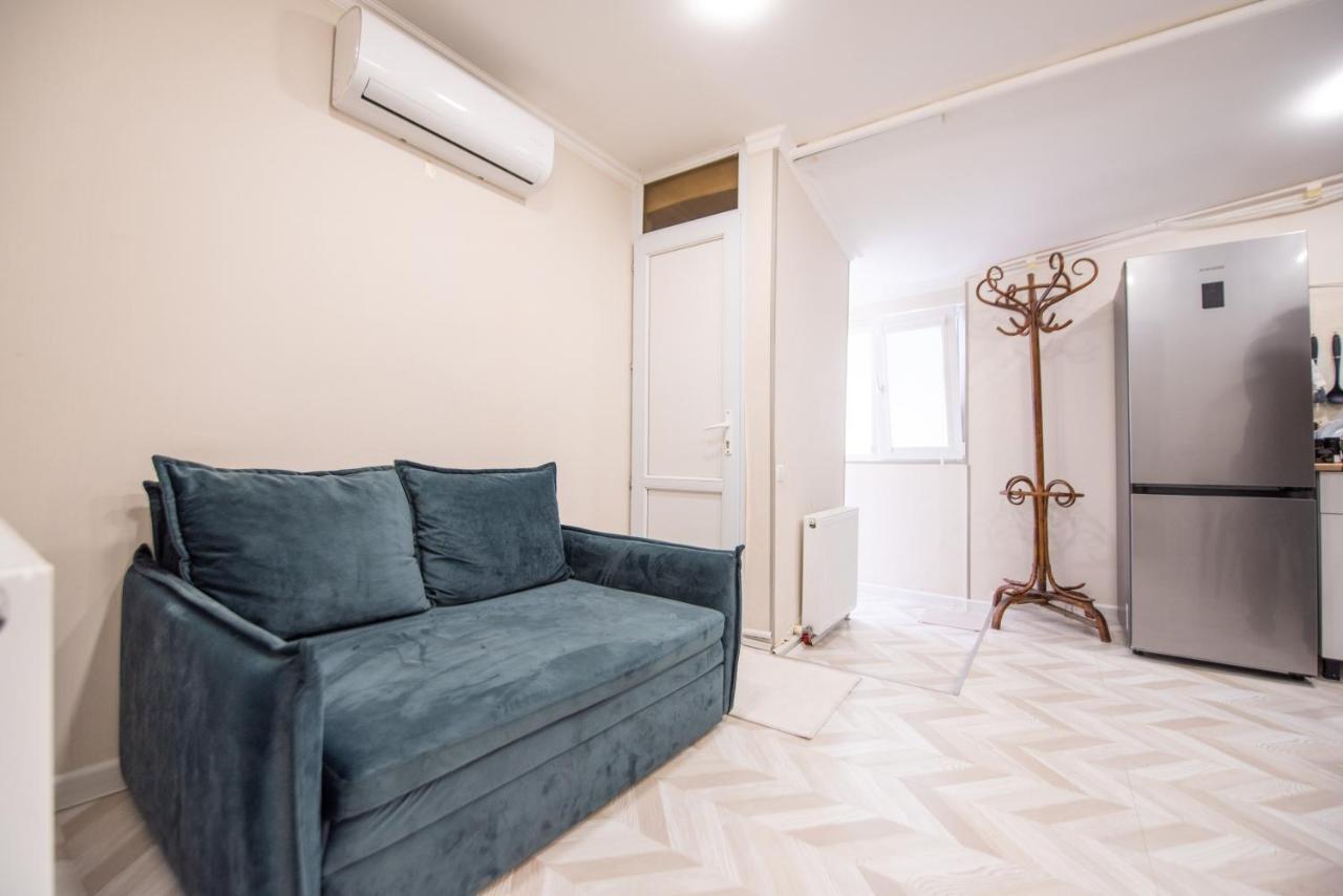 Old Town-Booking Apartment 第比利斯 外观 照片
