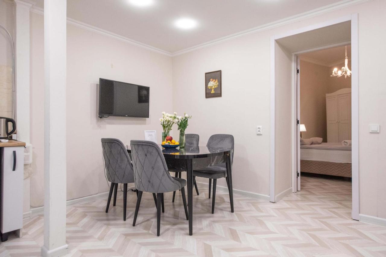 Old Town-Booking Apartment 第比利斯 外观 照片
